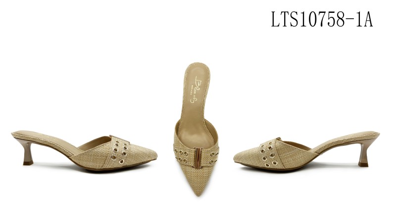 Chic Pointed-Toe Mule Heels Chic Pointed-Toe Mule Heels