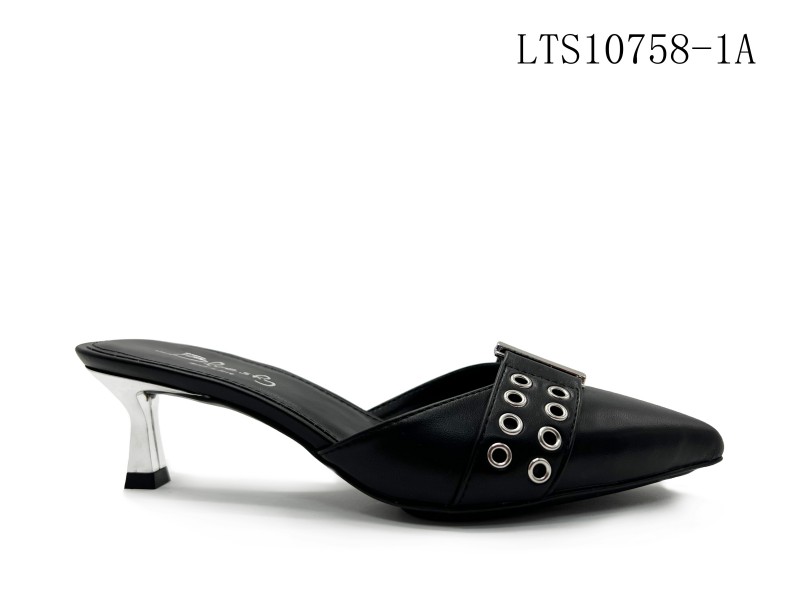 Chic Pointed-Toe Mule Heels Chic Pointed-Toe Mule Heels