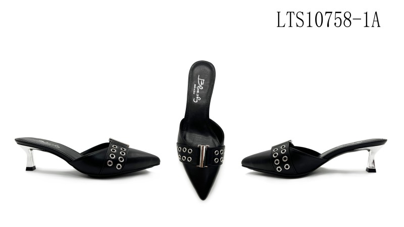Chic Pointed-Toe Mule Heels Chic Pointed-Toe Mule Heels